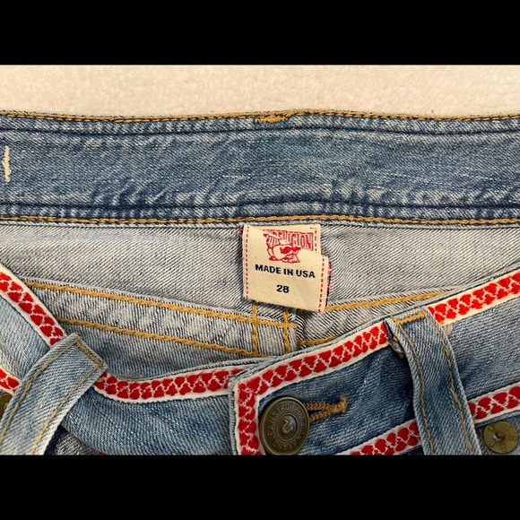True Religion Daisy dukes shorts - Picture 4 of 4